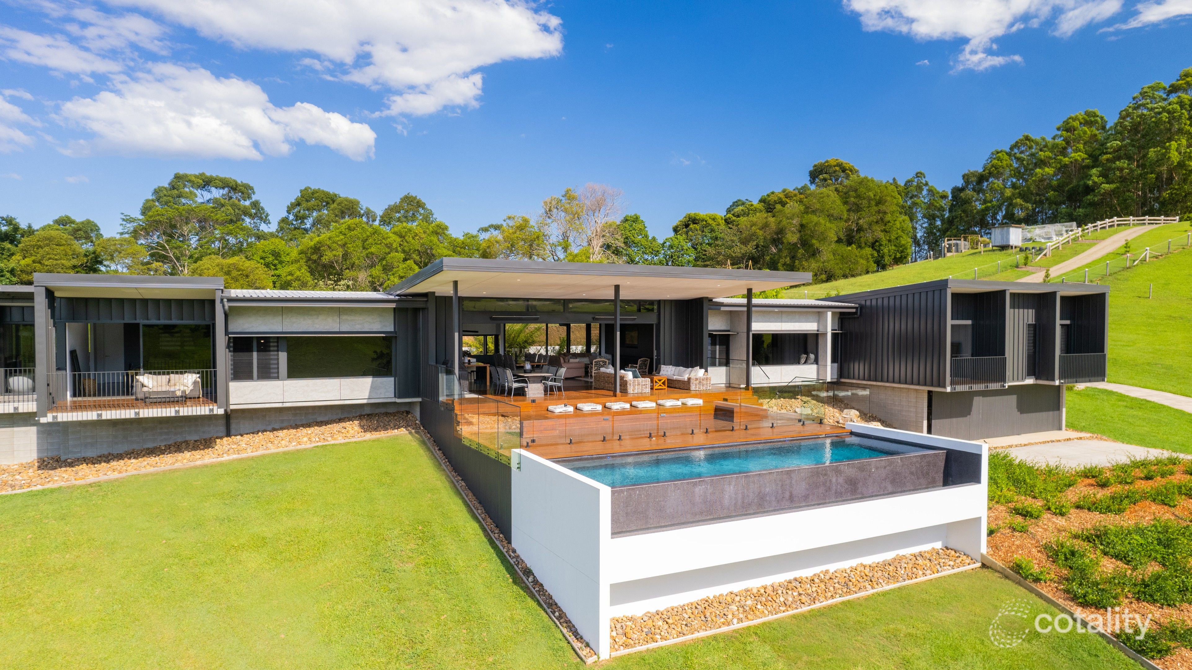 138 Solar Rd, Cooroy Mountain, QLD 4563