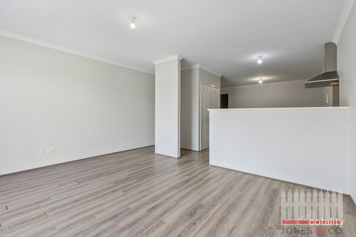 4 Dampiera St, Dayton, WA 6055