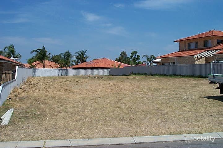 11 Heysen Crst, Woodvale, WA 6026