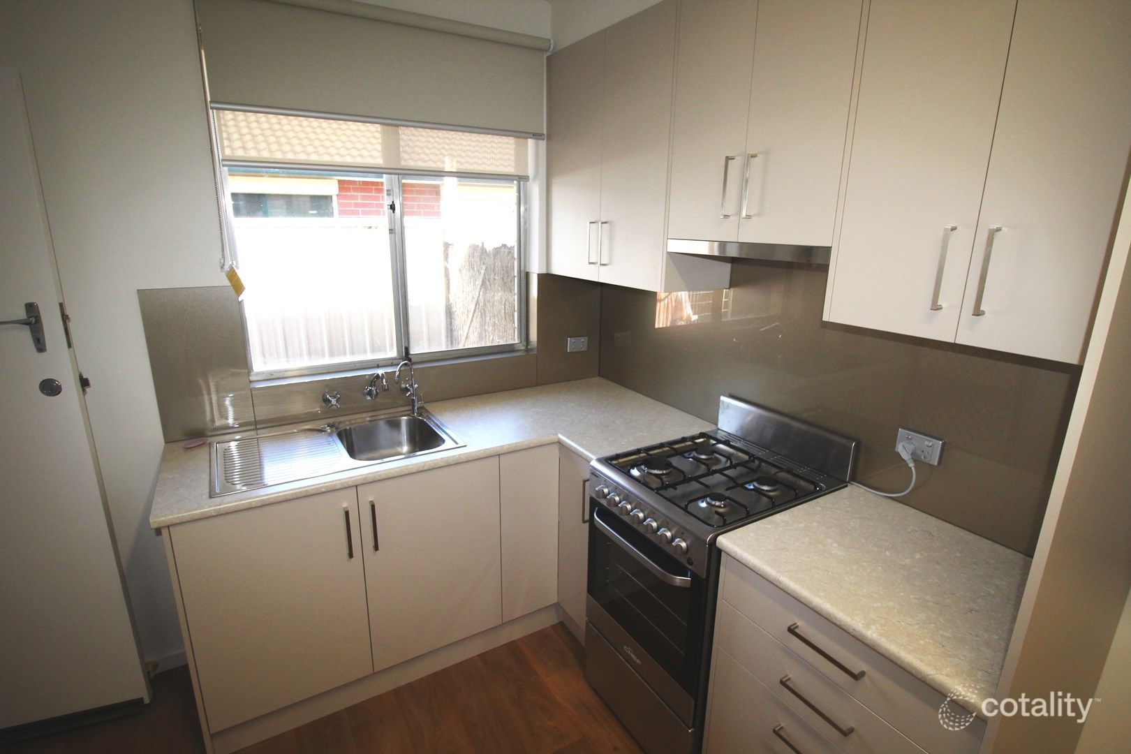 4/8 Farne Tce, Marion, SA 5043