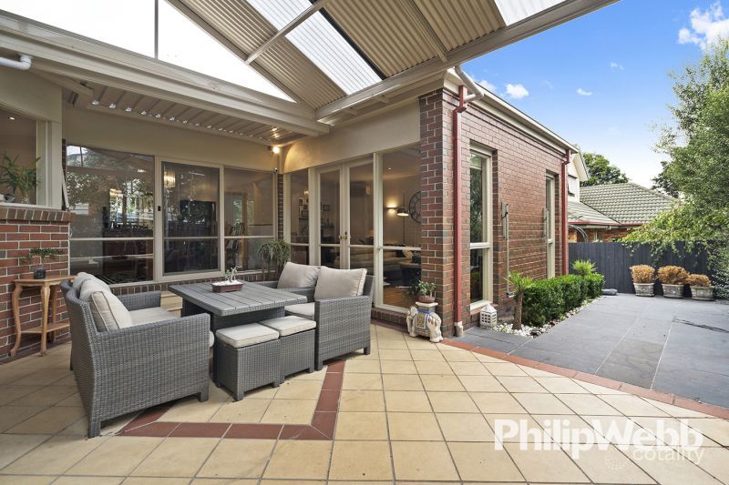26 Loudon Rd, Burwood, VIC 3125