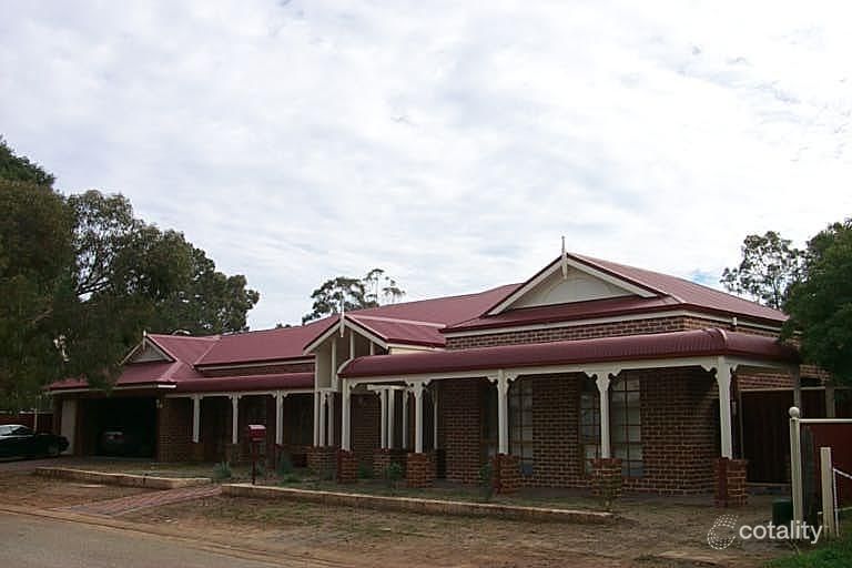 2 Martha St, Guildford, WA 6055