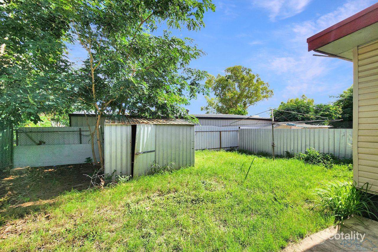 10 Daphne Ave, Mornington, QLD 4825