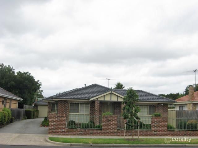 2/11 Maidstone St, Altona, VIC 3018