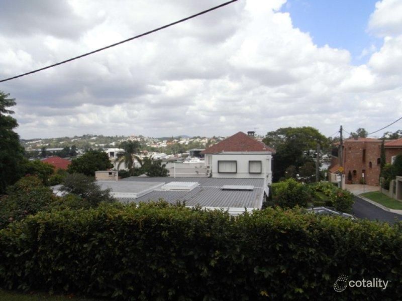 2/72 Markwell St, Hamilton, QLD 4007