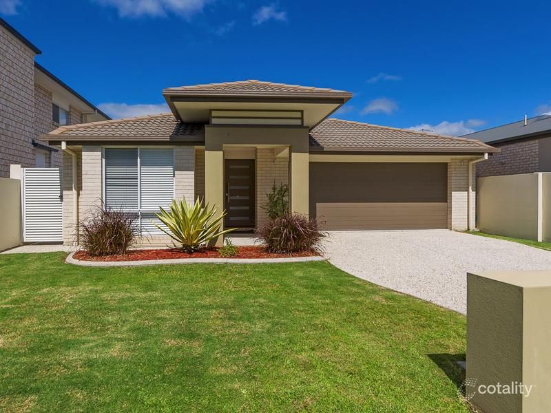 8 South Quay Dr, Biggera Waters, QLD 4216