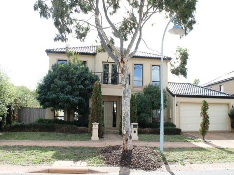 21 South Shore Ave, Point Cook, VIC 3030