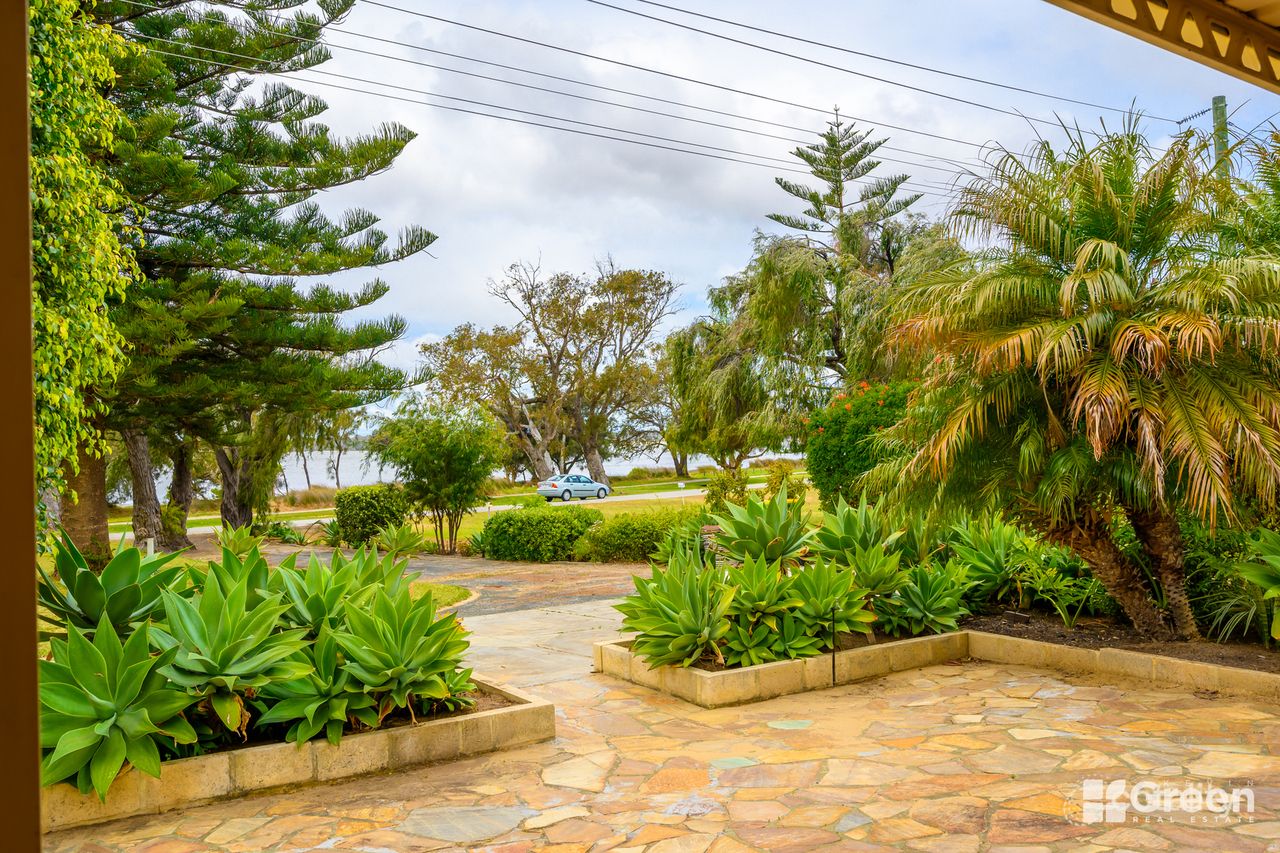 226 Estuary Rd, Dawesville, WA 6211