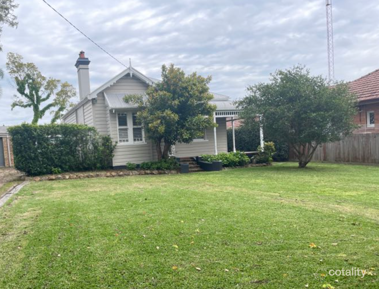 27 High St, East Maitland, NSW 2323