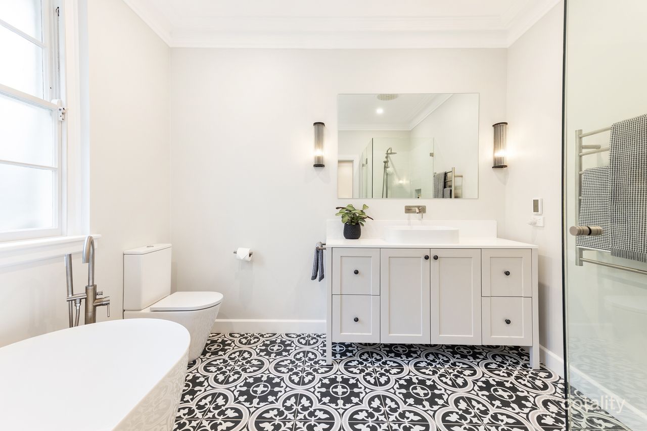 77b Telegraph Rd, Pymble, NSW 2073