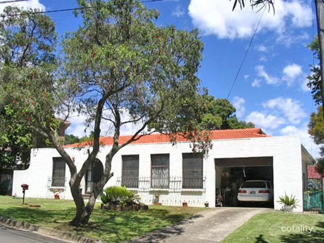 5 Poplar Pl, Kirrawee, NSW 2232