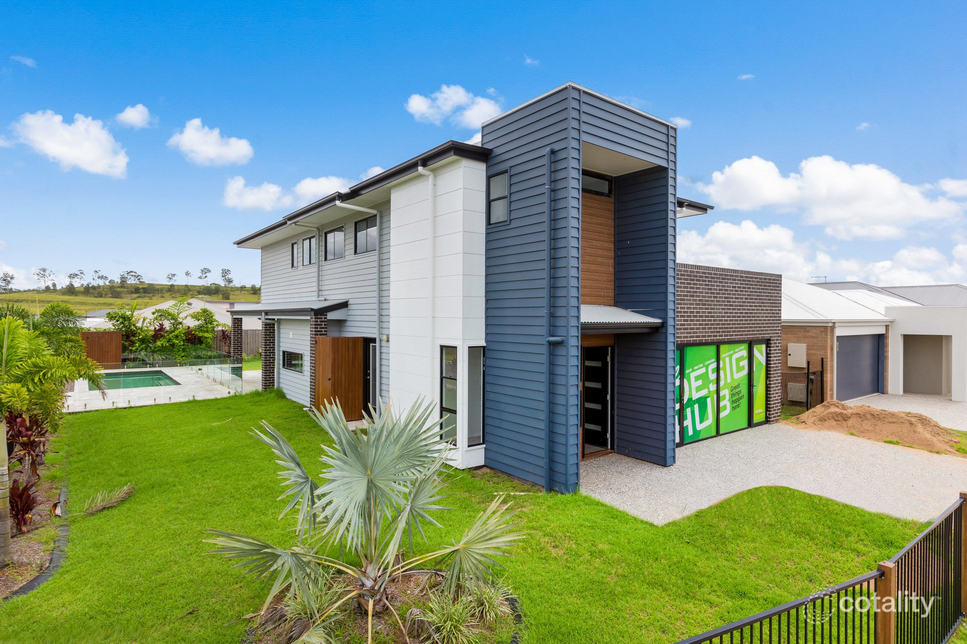 15 Harmony Cres, South Ripley, QLD 4306