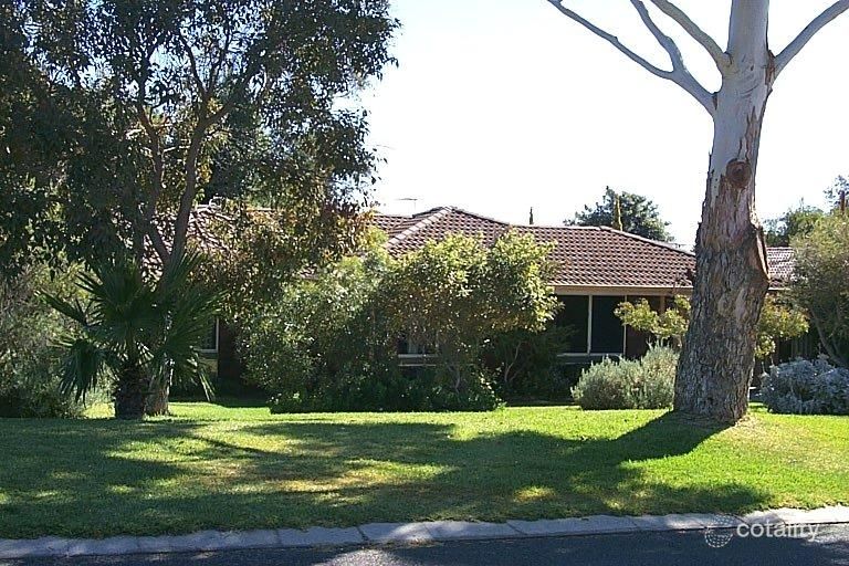 64 Wentworth Way, Padbury, WA 6025