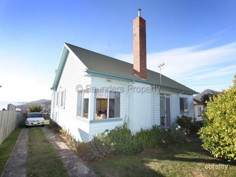 30 Ashwater Cres, Penguin, TAS 7316