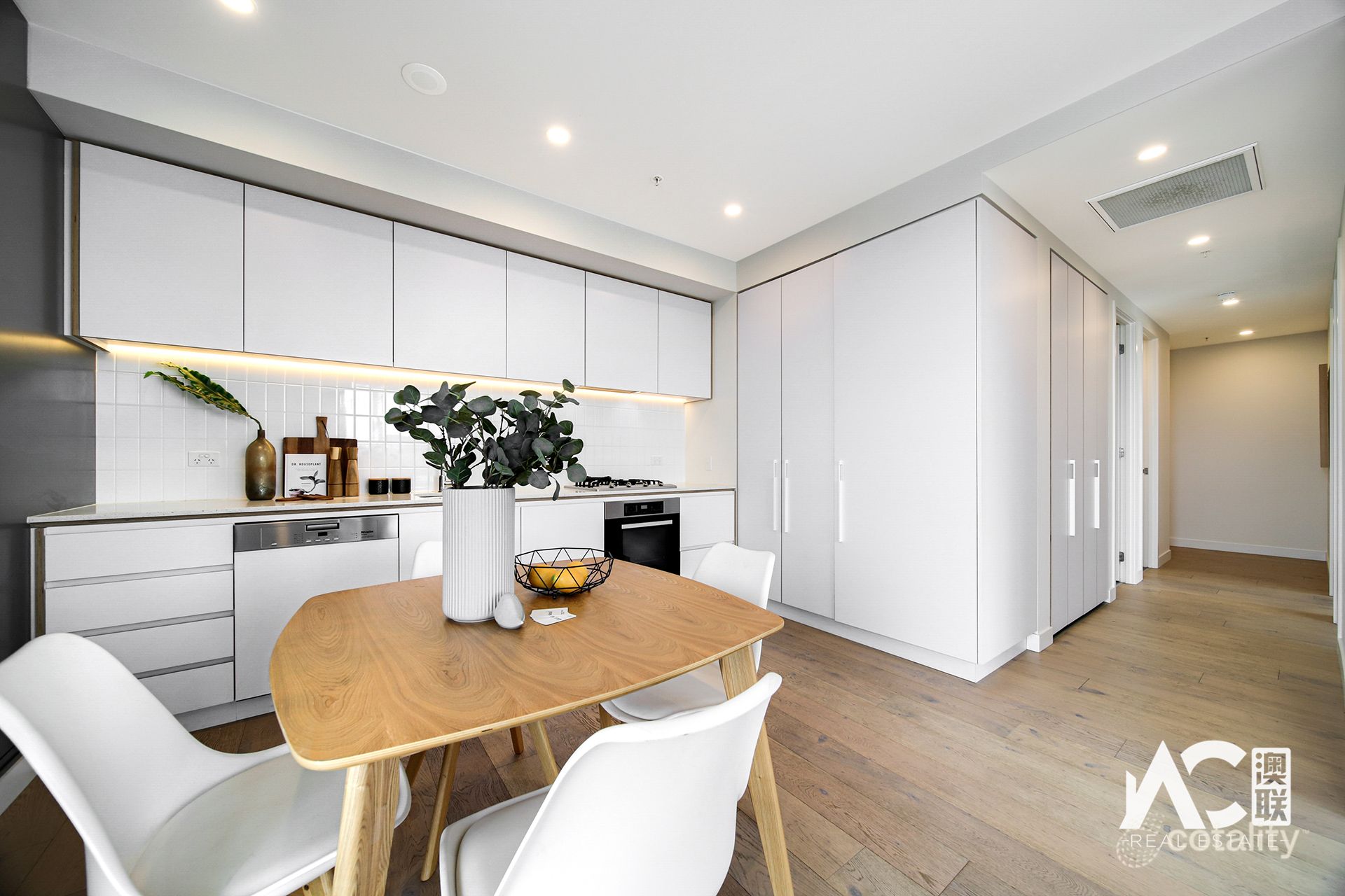 1106/29 Angas St, Adelaide, SA 5000