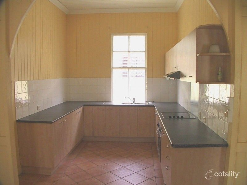 551a Vulture St E, East Brisbane, QLD 4169