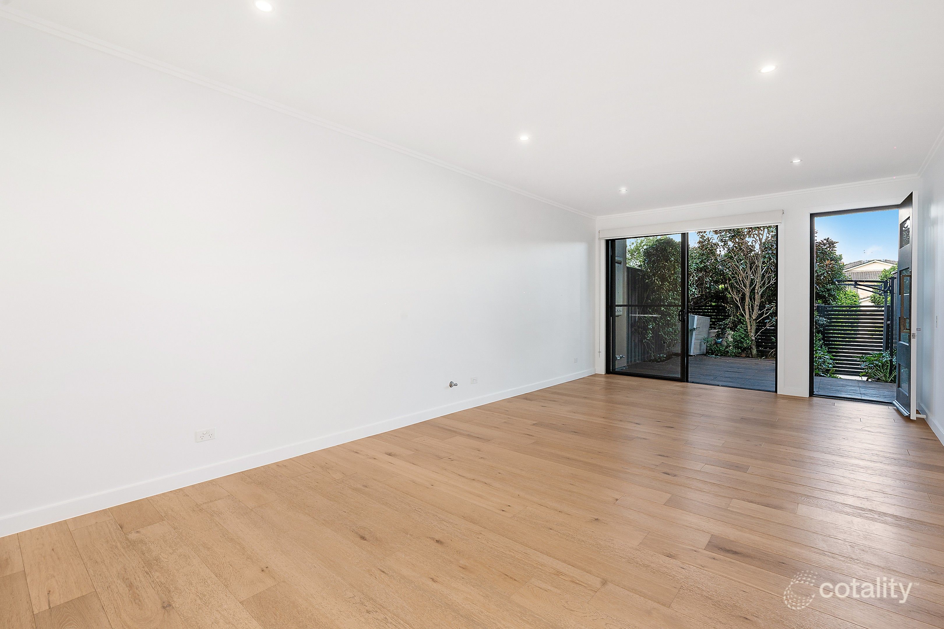 14 Hakea Dr, Warriewood, NSW 2102