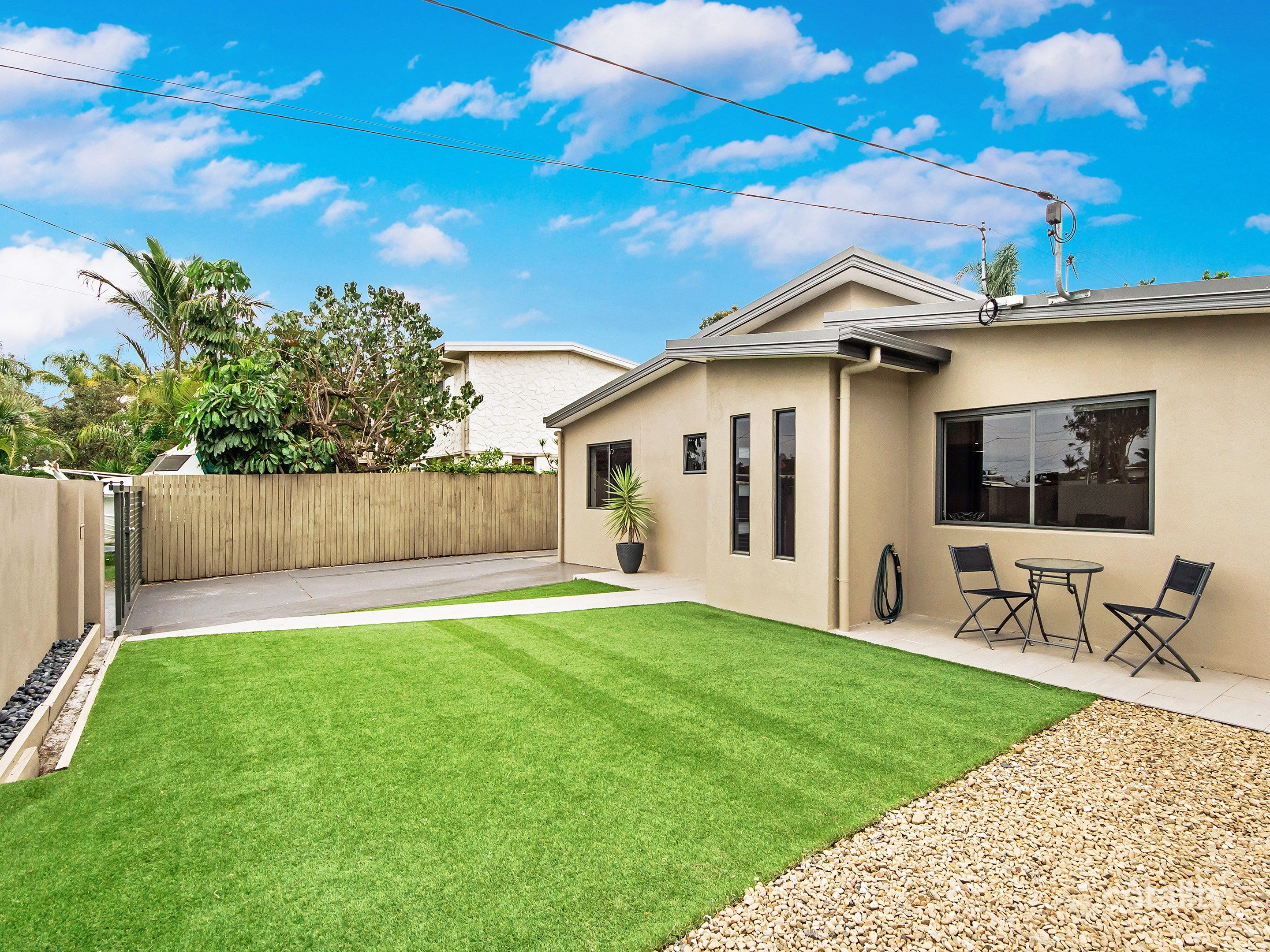 19 Clematis Ave, Hollywell, QLD 4216