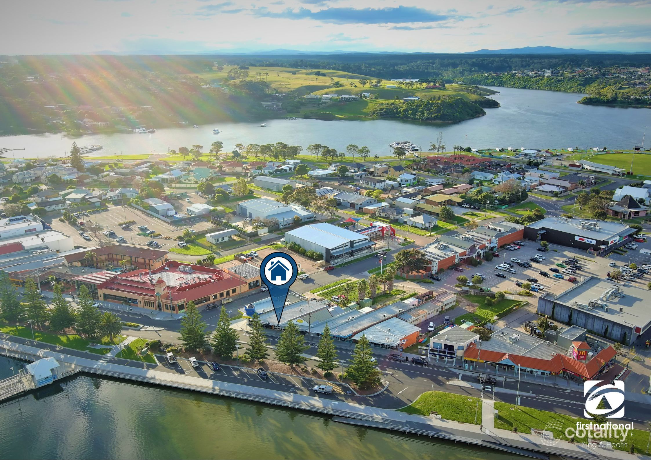 339 Esplanade, Lakes Entrance, VIC 3909