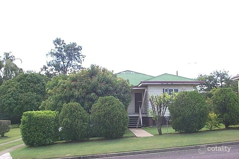 26 Chermside Rd, Eastern Heights, QLD 4305