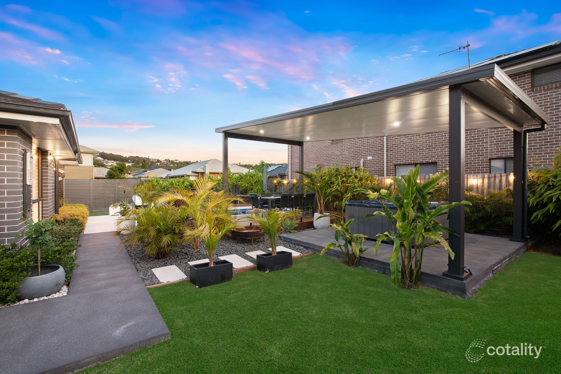 68 Mistview Cct, Forresters Beach, NSW 2260