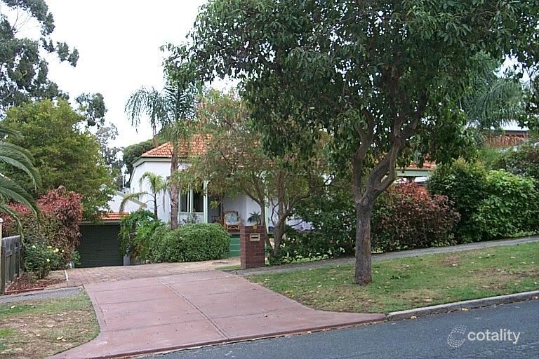 31 Dalgety St, East Fremantle, WA 6158