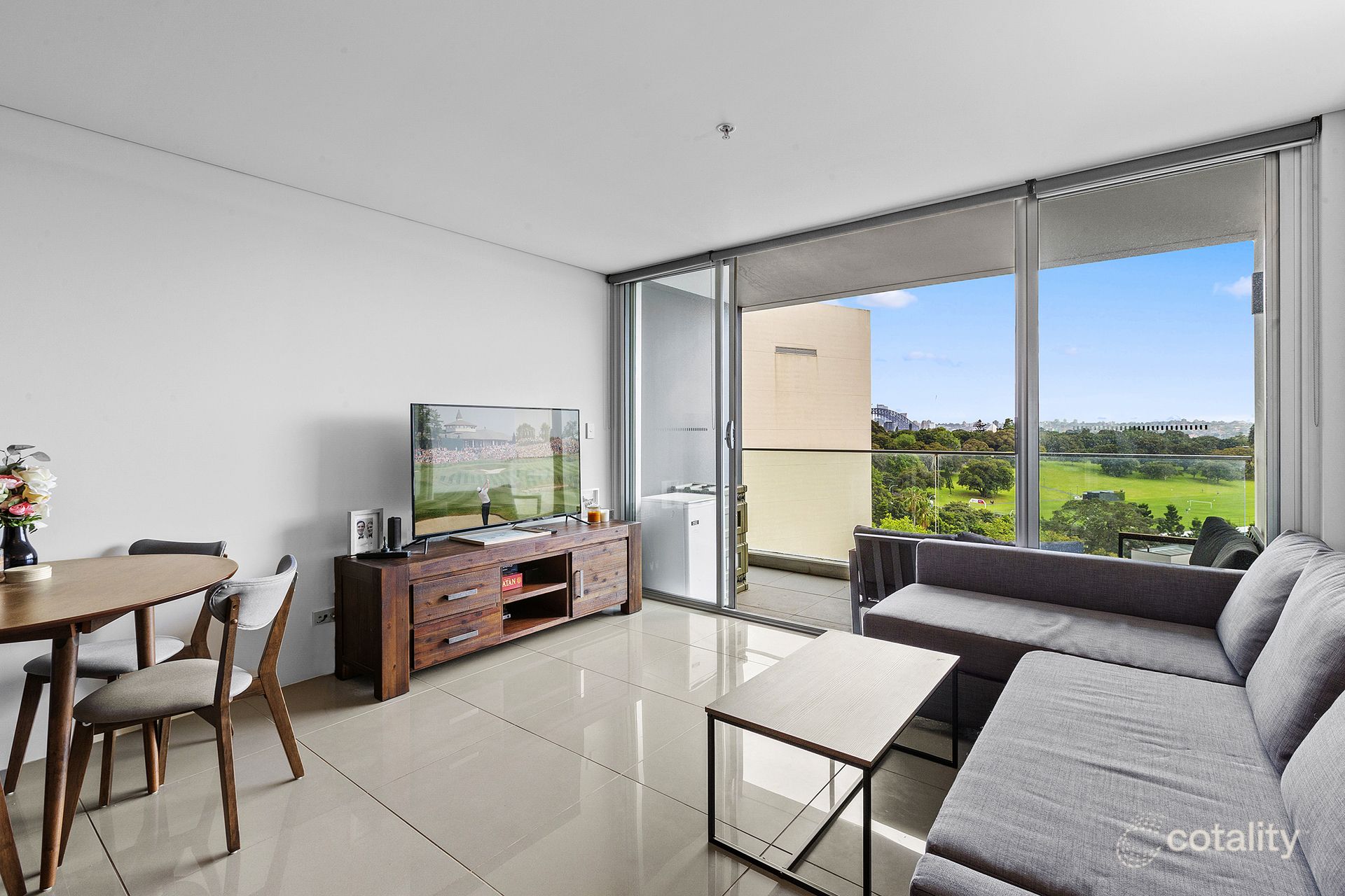 42/60-70 William St, Woolloomooloo, NSW 2011