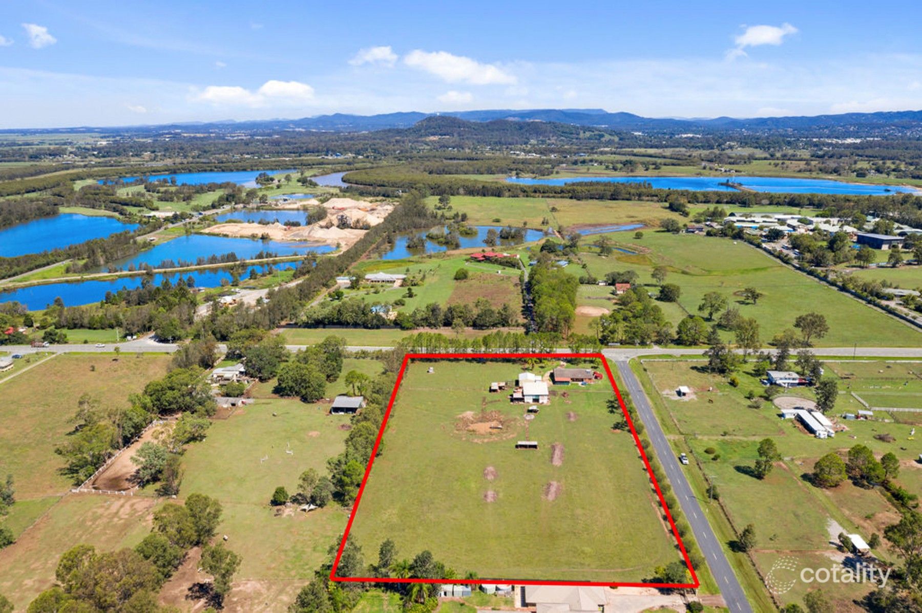 572 Beenleigh Redland Bay Rd, Carbrook, QLD 4130