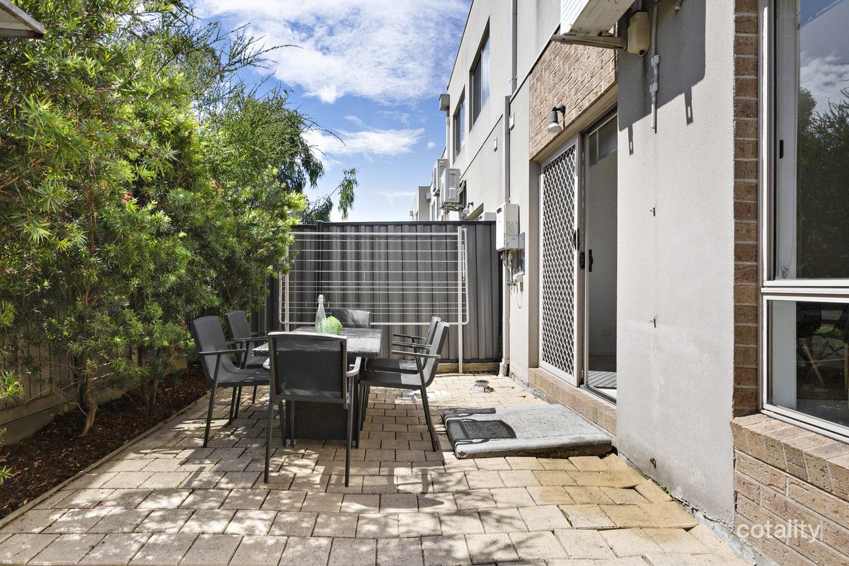 2/24 Ryrie Gr, Wollert, VIC 3750