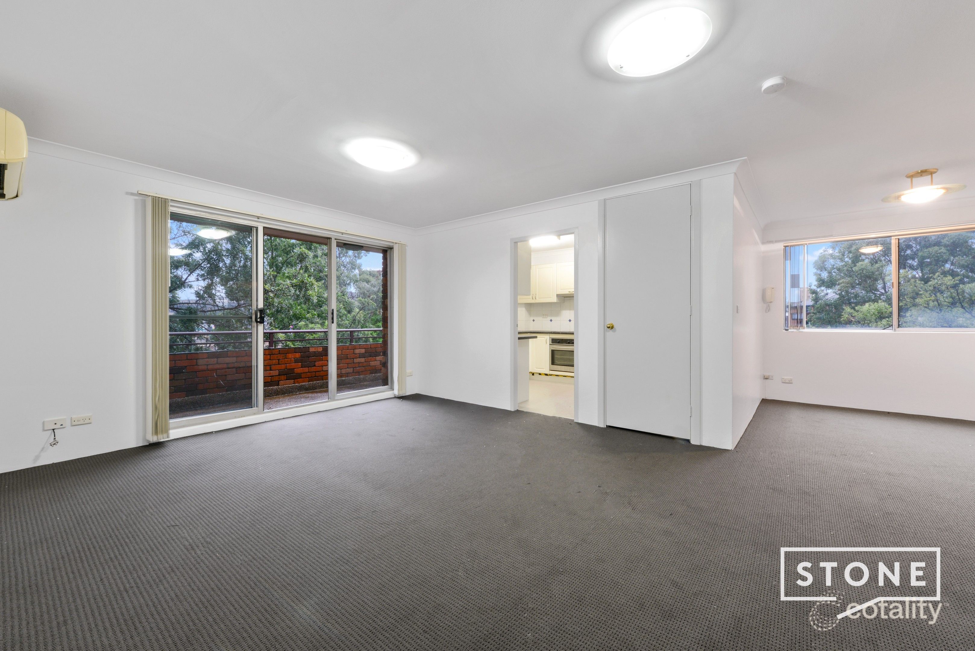 15/11 Elizabeth St, Parramatta, NSW 2150