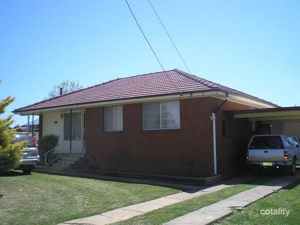 43 Plumb St, Blayney, NSW 2799