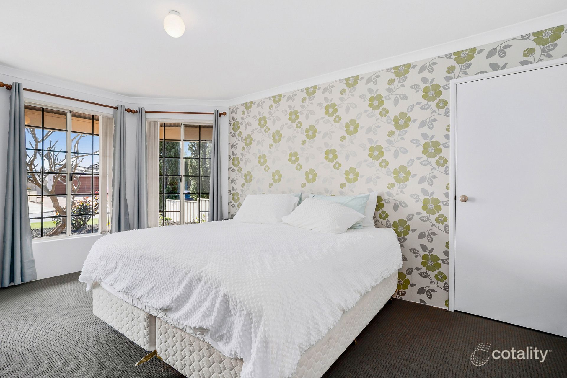 119 Dumbarton Rd, Canning Vale, WA 6155