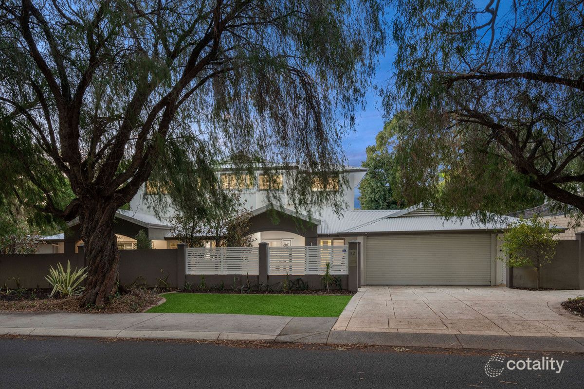 12 Sixth Ave, Applecross, WA 6153