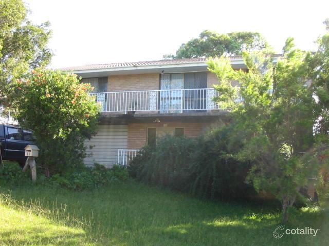 11 Sapphire Pde, Diamond Beach, NSW 2430