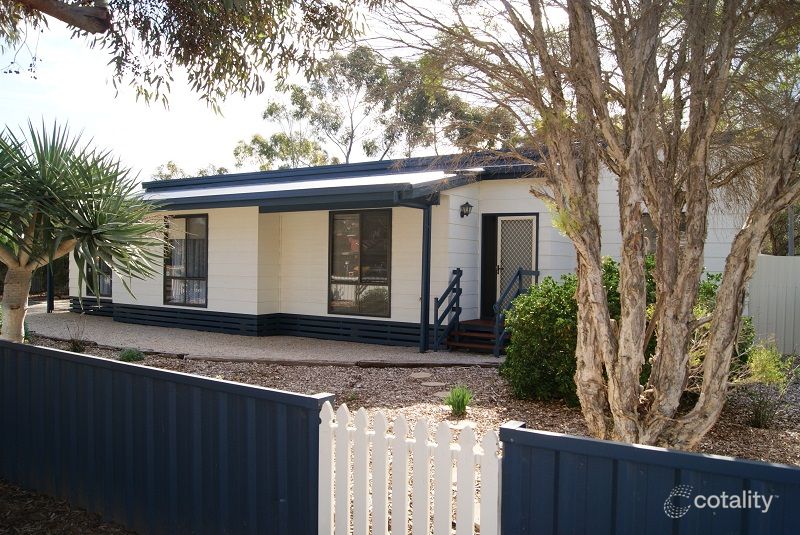 25 Farrow Rd, Evanston, SA 5116