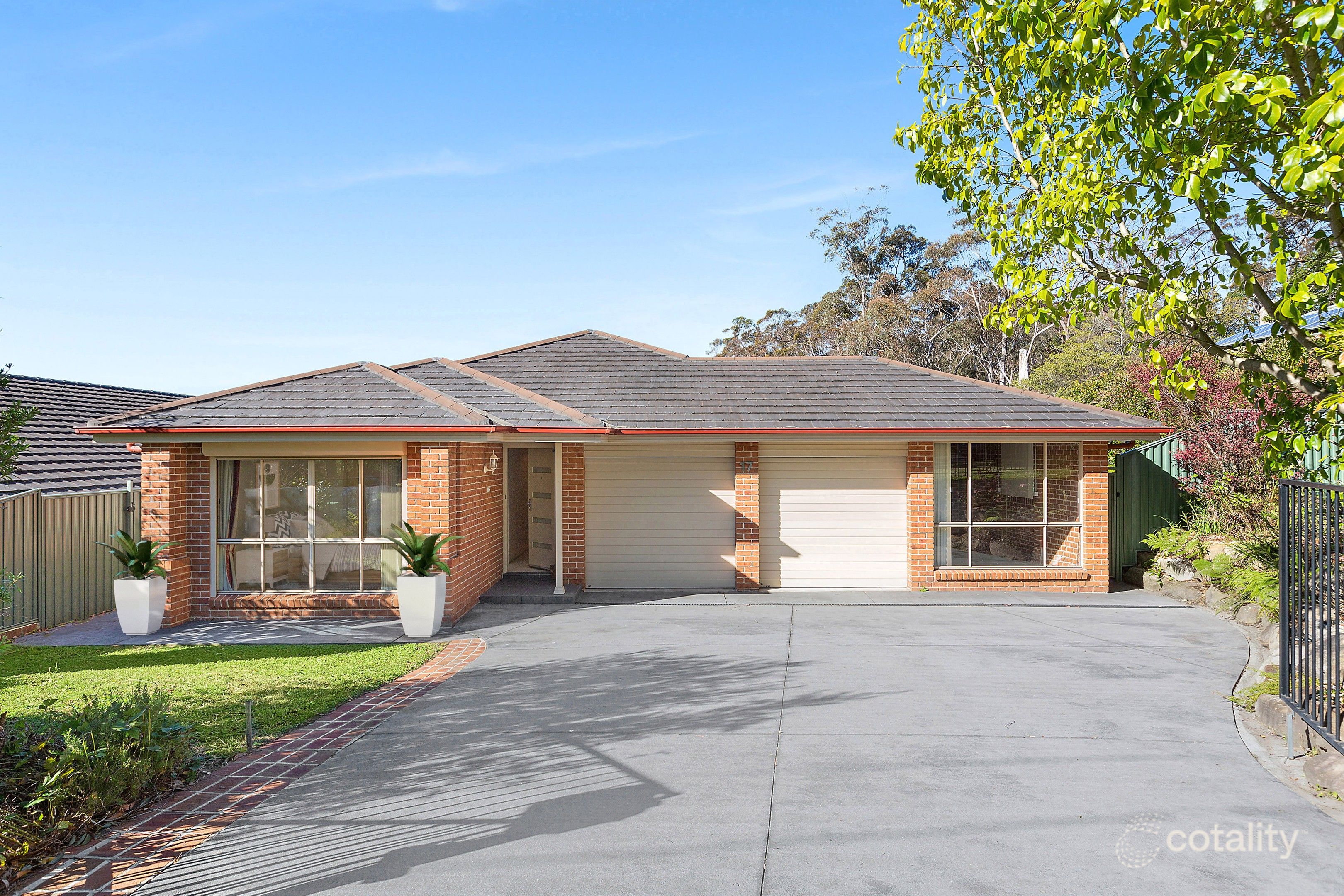 17 Mount View Ave, Hazelbrook, NSW 2779