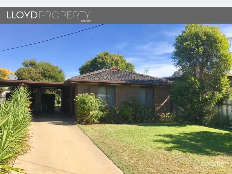 2/302 Noyes St, Deniliquin, NSW 2710
