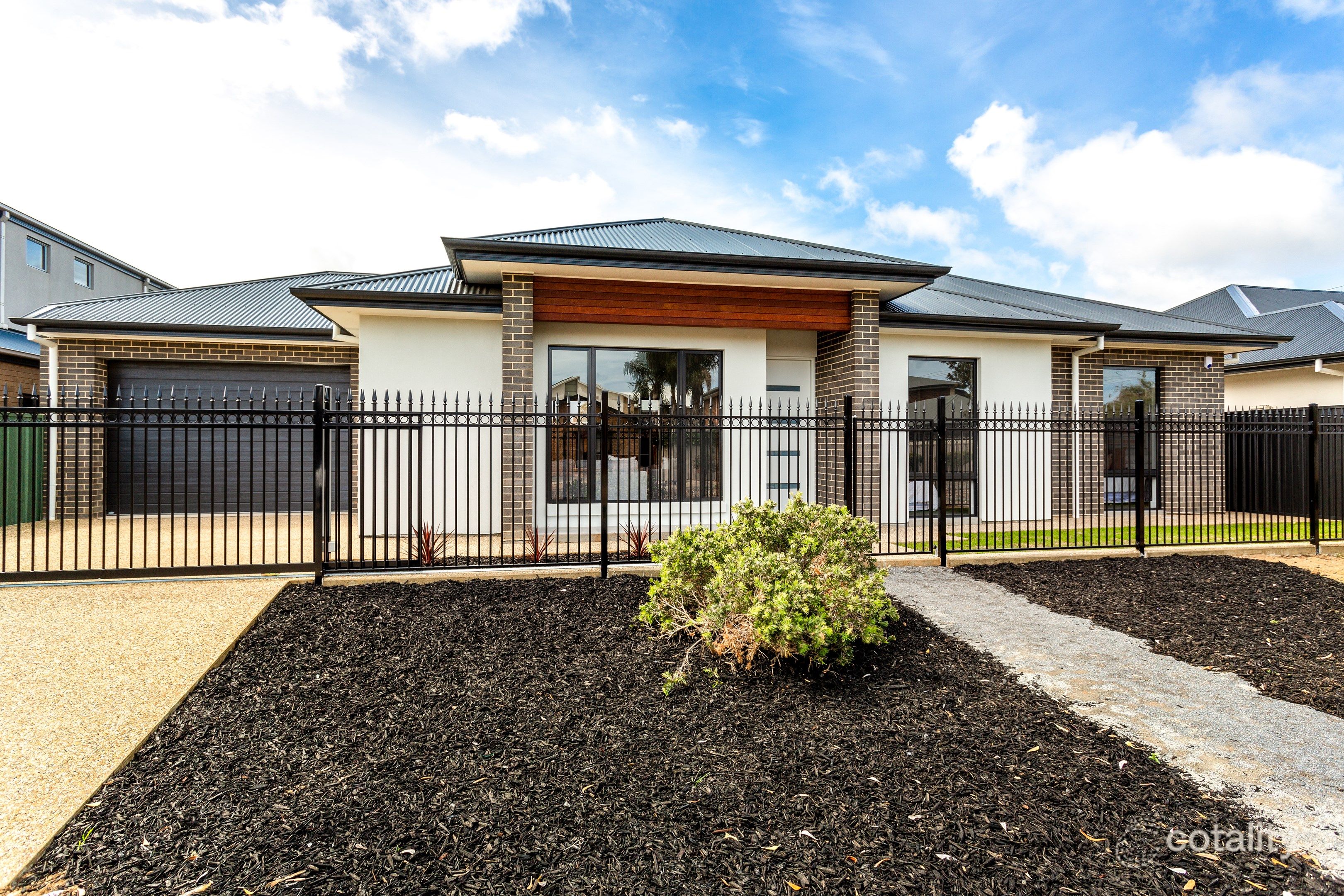 5 Victoria Pde, Semaphore Park, SA 5019