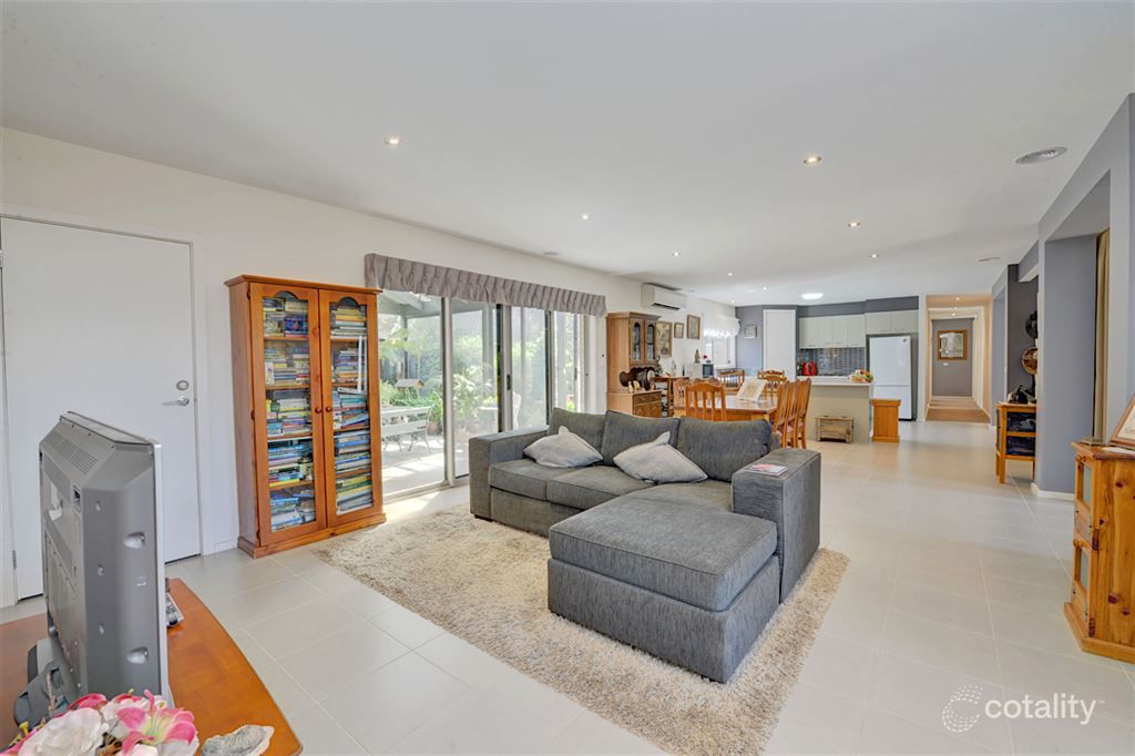 103 Howe St, Miners Rest, VIC 3352