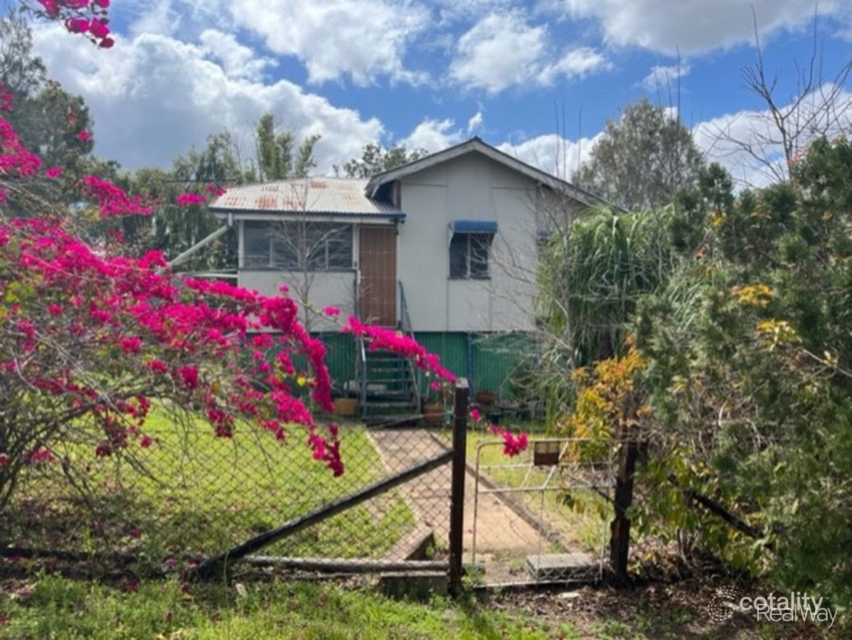 4 Grey St, Mount Morgan, QLD 4714