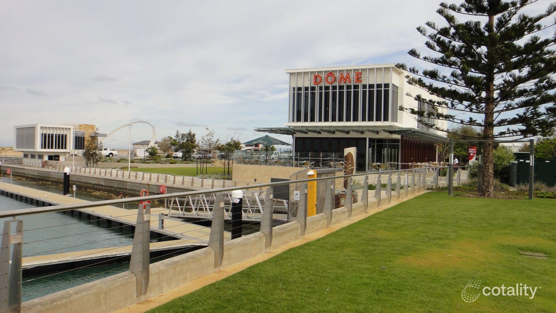 42 Socrates Pde, North Coogee, WA 6163