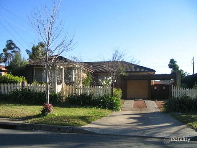31 Bungarra Cres, Chipping Norton, NSW 2170