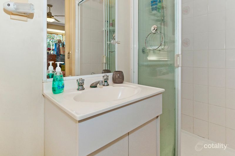 80 Haig Rd, Loganlea, QLD 4131