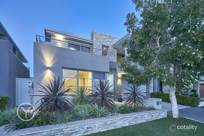 15 Breaksea Dr, North Coogee, WA 6163