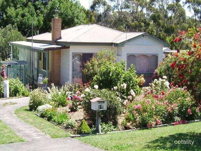 17 Dawson St, Timboon, VIC 3268