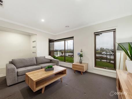 30 Kittyhawk Rd, Point Cook, VIC 3030