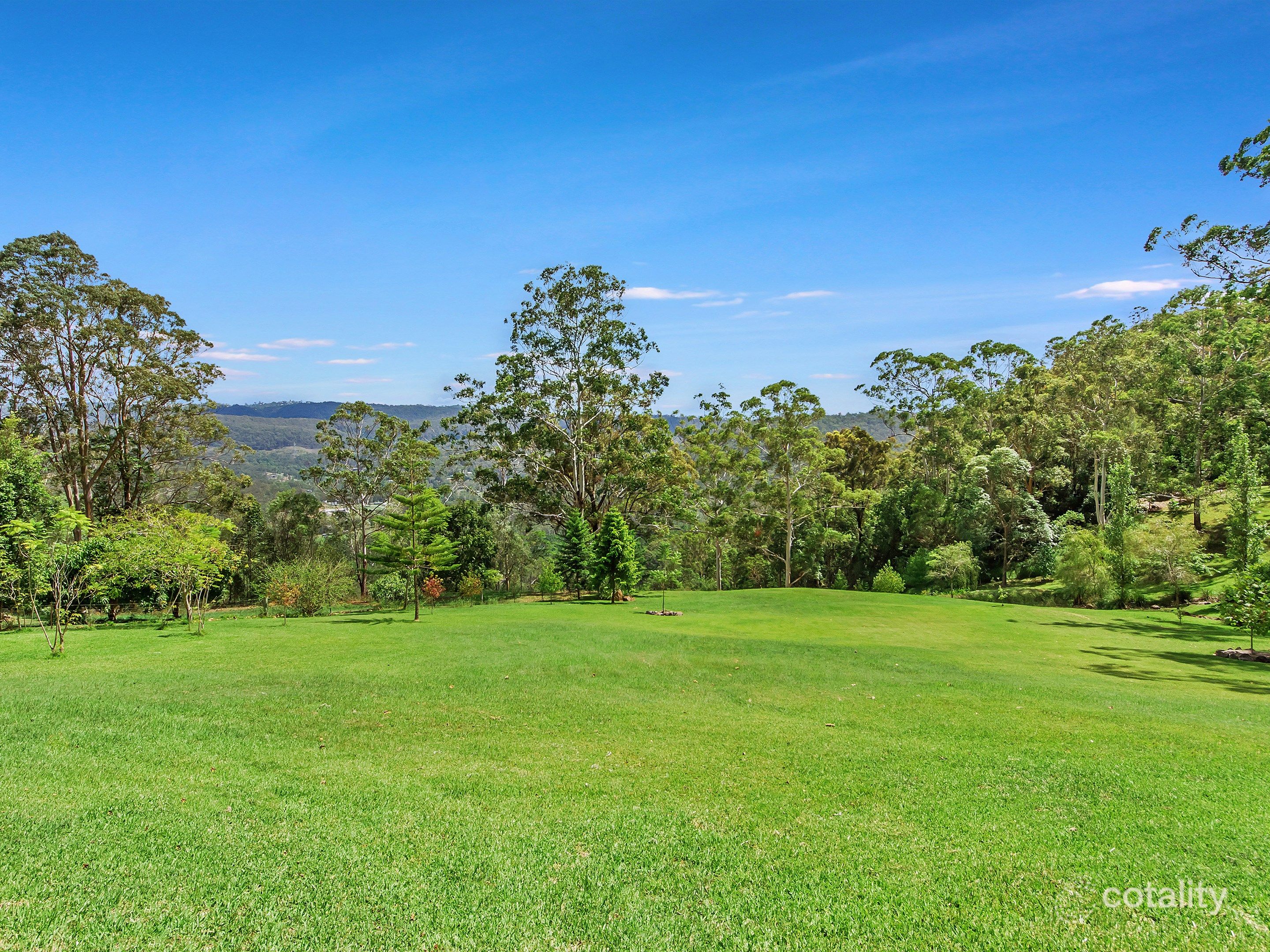 85 Walter Ct, Wongawallan, QLD 4210