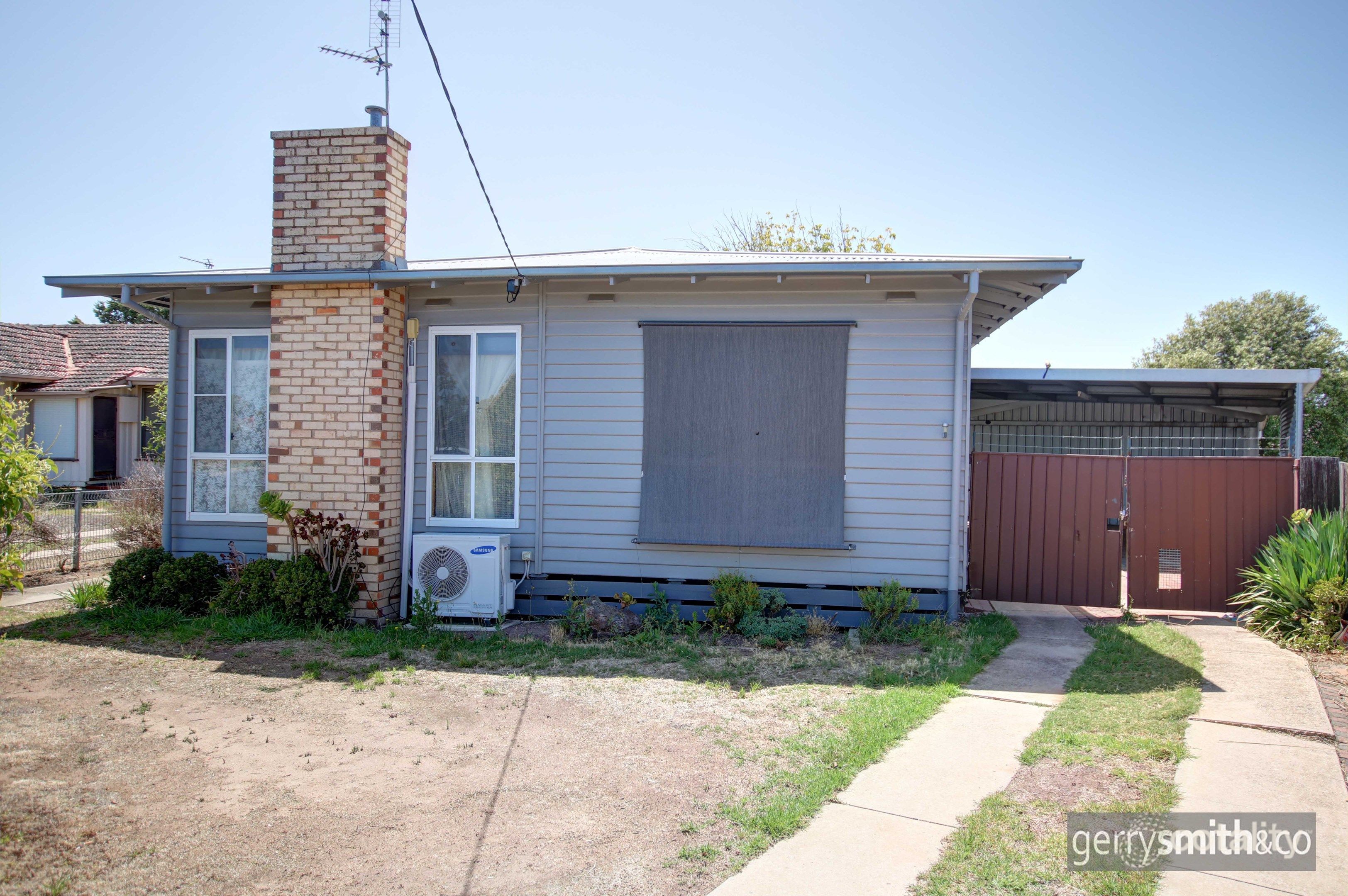 12 Elizabeth St, Horsham, VIC 3400