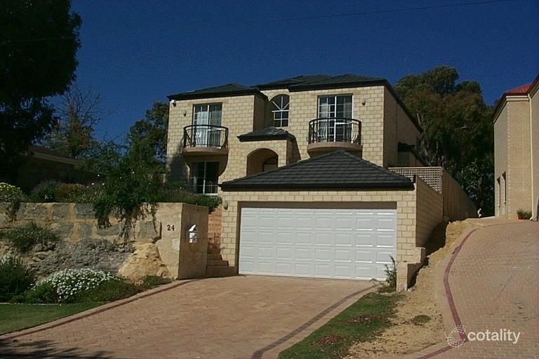 24 Valley Rd, Wembley Downs, WA 6019