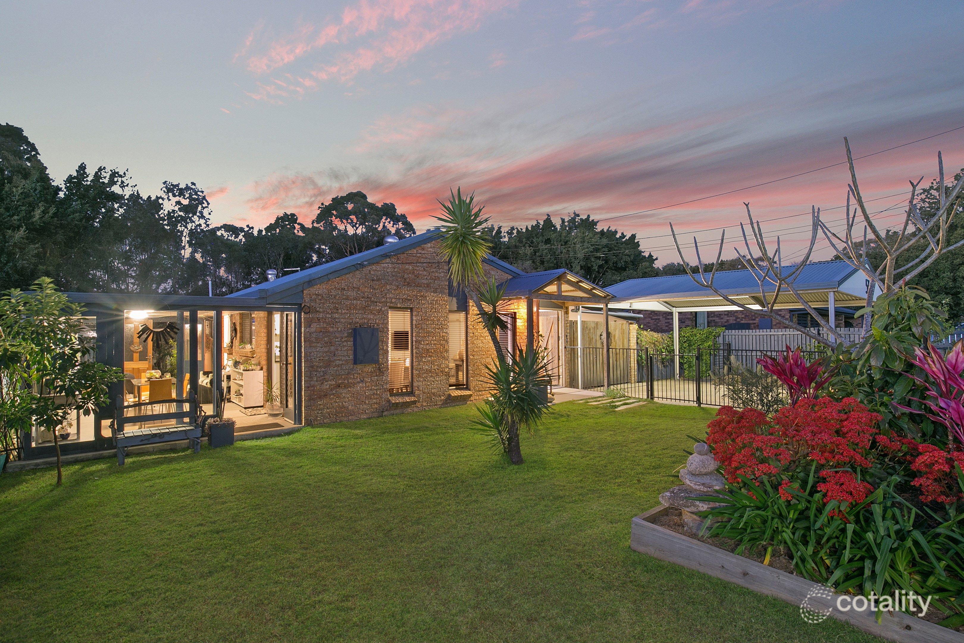 53 Lobelia Ave, Daisy Hill, QLD 4127